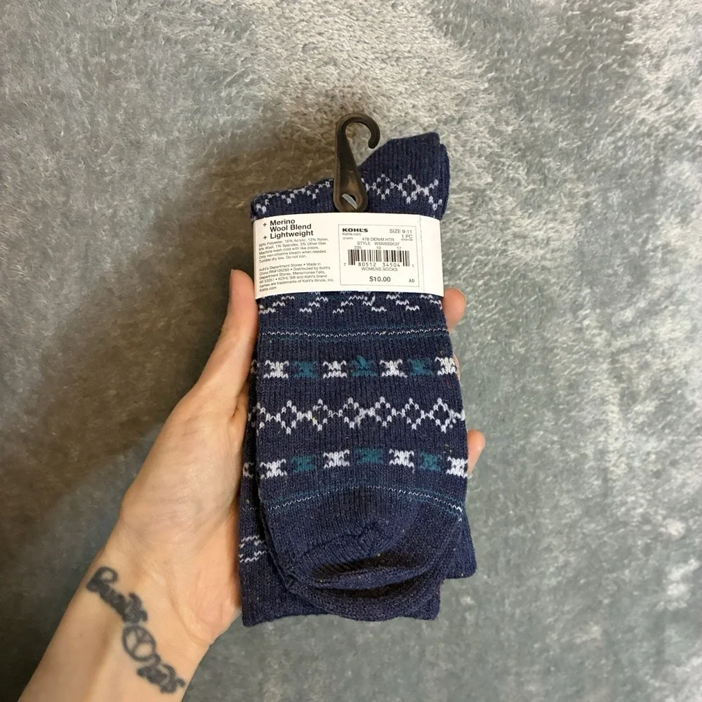 Sonoma Womens Fair Isle Merino Wool Blend Lightweight Crew Sock NWT 1 Pair Blue